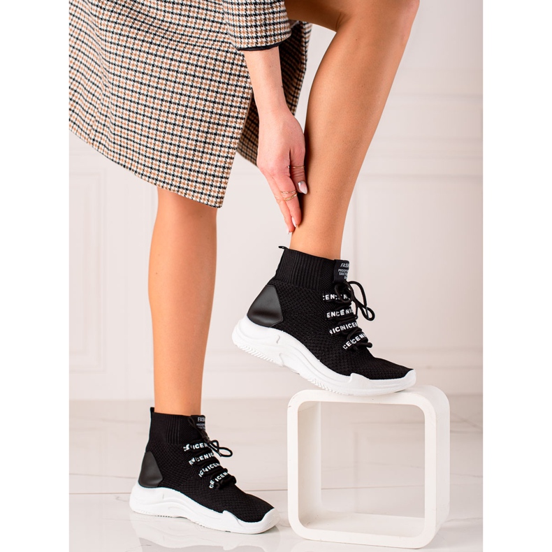 TRENDI Leichte Textil-Sneakers schwarz 2