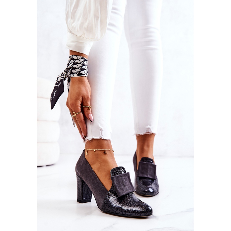 PA2 Wildlederpumps aus Schlangenleder Grau Kathleen 2