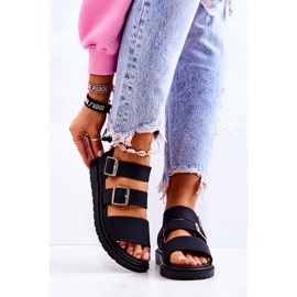 FM1 Schwarze Sandalen mit Reese-Schnalle 1