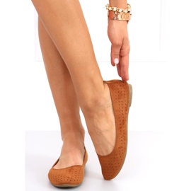 Amela Kamel durchbrochene Ballerinas braun 1