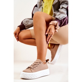 Turnschuhe auf einer massiven Plattform Beige Suzane 2