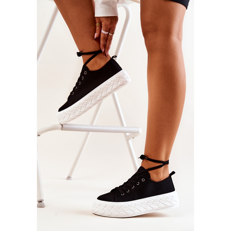 PS1 Turnschuhe auf einer massiven schwarz-weißen Suzane-Plattform 2