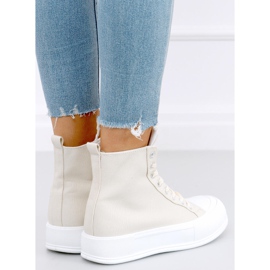 Knöchelturnschuhe aus kenianischem Leinen in Beige 1