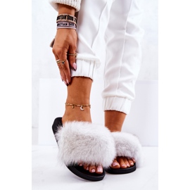 FM1 Hausschuhe mit Naturfell Weiß Naturis 2