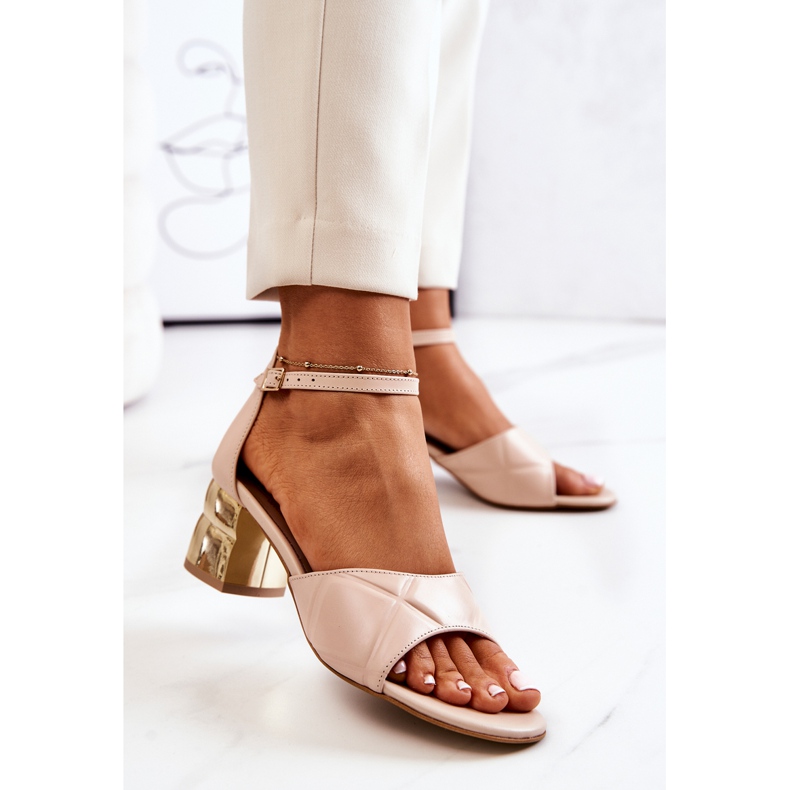 Lewski Shoes Ledersandalen On A Bar Lewski 3027 Beige golden 2