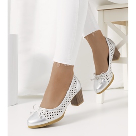 Pereira silberne durchbrochene Pumps 1