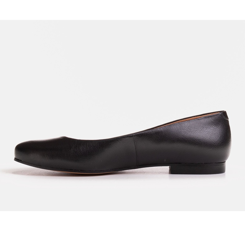 Marco Shoes Ballerinas aus schwarzem Narbenleder 1