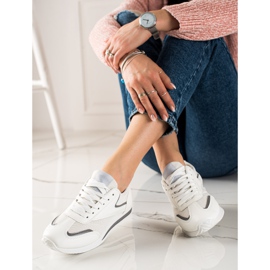 TRENDI Leichte Sportschuhe weiß 1