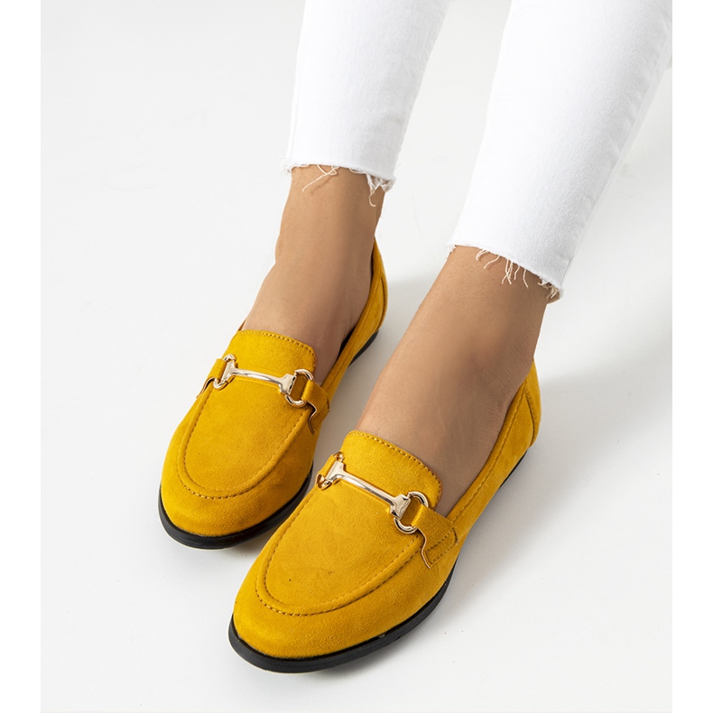 Senffarbene Loafer mit flachem Absatz von Tracy gelb 1