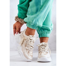 Turnschuhe auf einer massiven Sohle Beige Ihr Stil 2