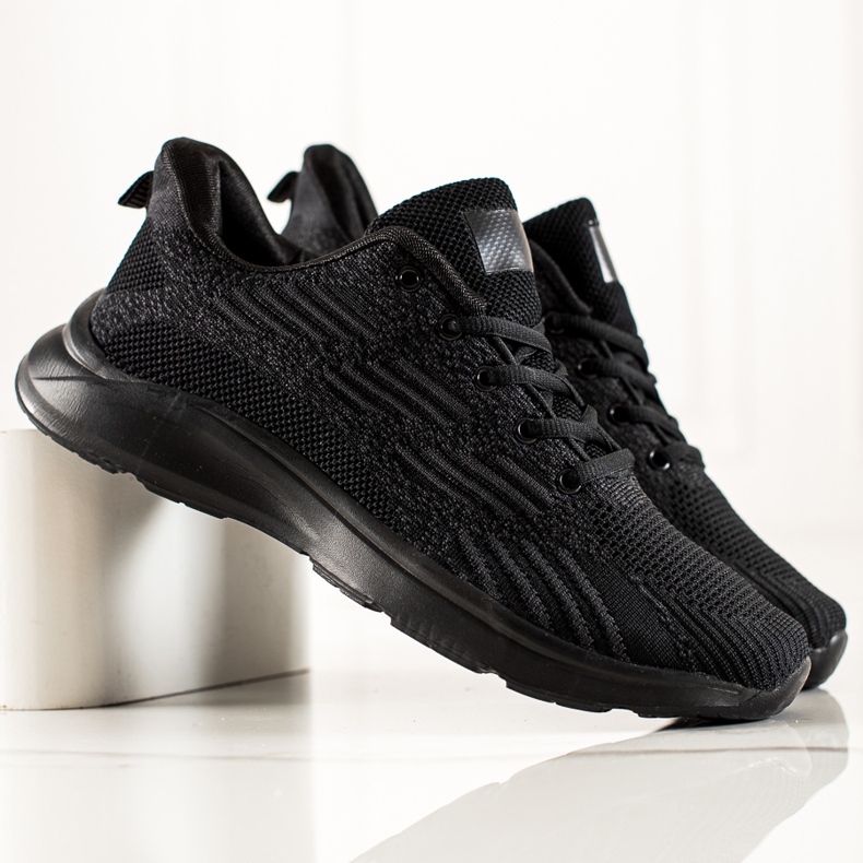 TRENDI Klassische schwarze Sportschuhe 2