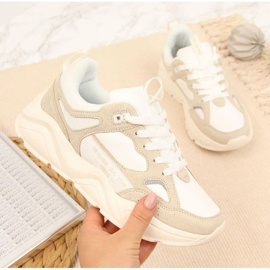 Sneakers auf der Plattform Big Star W GG274657 weiß 1