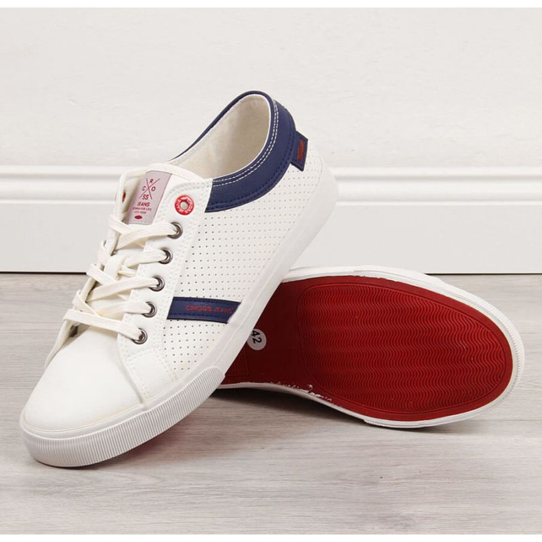 Niedrige Sneakers aus Öko-Leder Cross Jeans M II1R4005C weiß 1