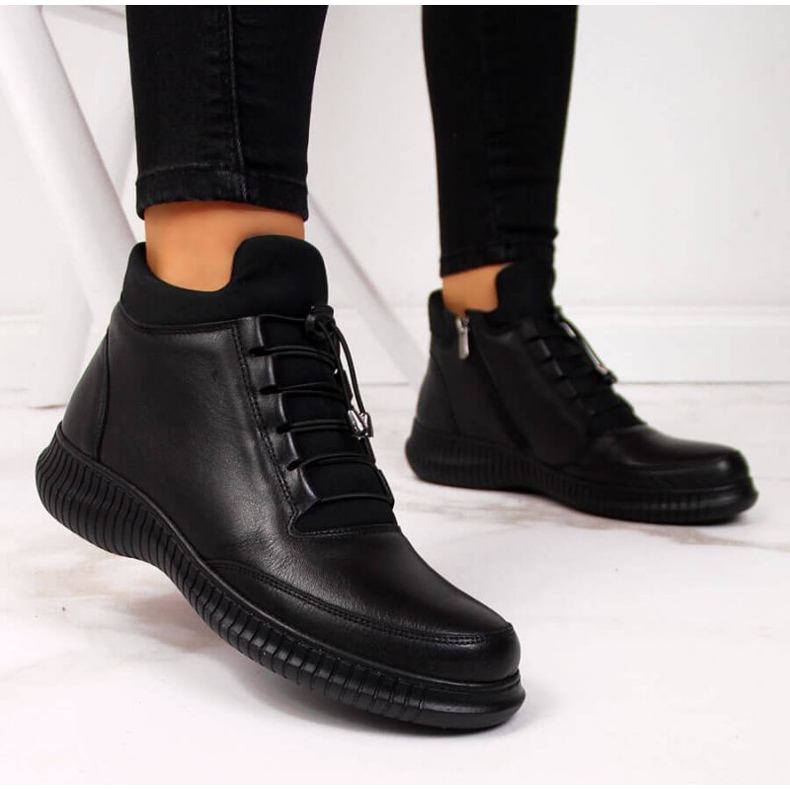 Schwarze isolierte Stiefel T.Sokolski W SCA129A 2