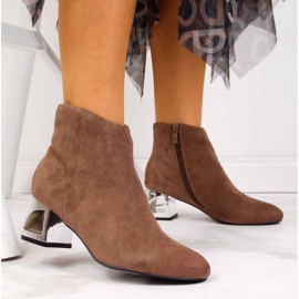 Stiefel mit Zierabsatz T.Sokolski W SCA144B braun 2