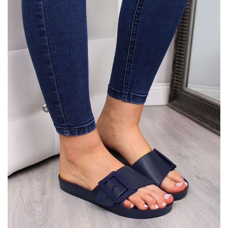 Strandhausschuhe Big Star W FF274A388 marineblau 2