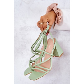 FJ1 Klassische grüne Lucetta Sandaletten 1