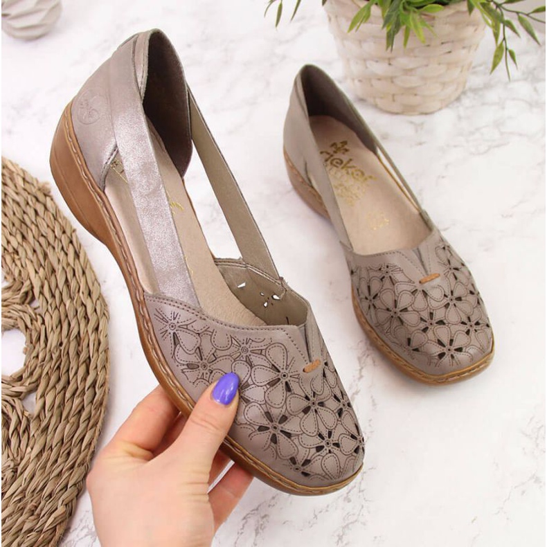 Durchbrochene Schuhe W Rieker 41356 beige 1