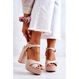 FM1 Wildledersandalen auf High Heels Beige Semilla 2