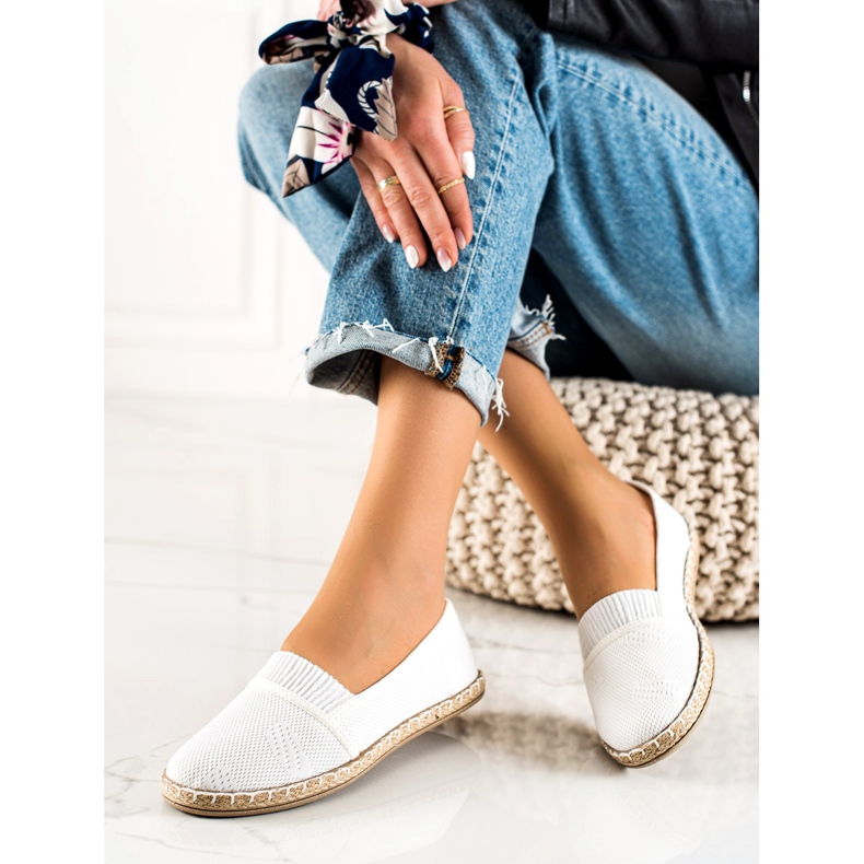 TRENDI Lässige weiße Espadrilles 2