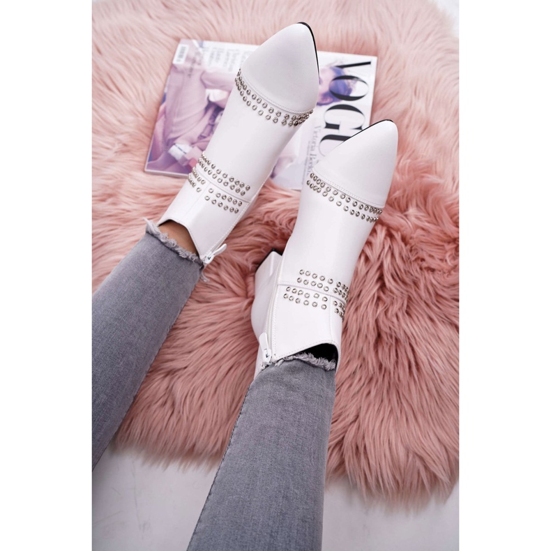 SEA Damenstiefel mit Absatz in Spitz mit Nieten Weiß Primma 2