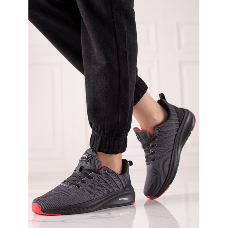 Graue Sportschuhe von DK 1