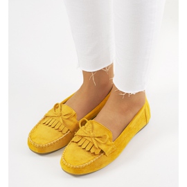 Gelbe Loafer von Medrano 2