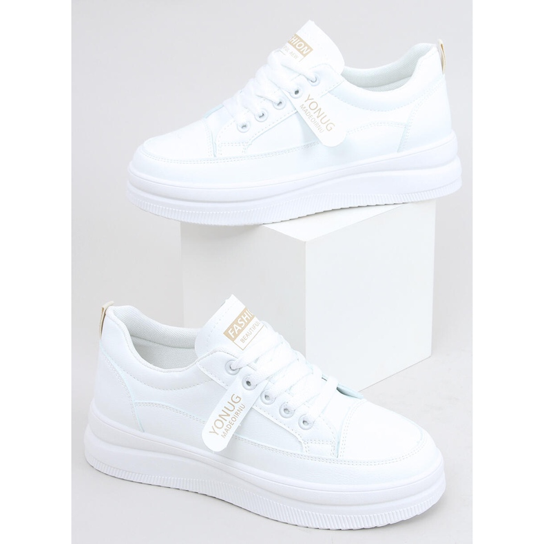 Bastu Beige Damenturnschuhe weiß 1