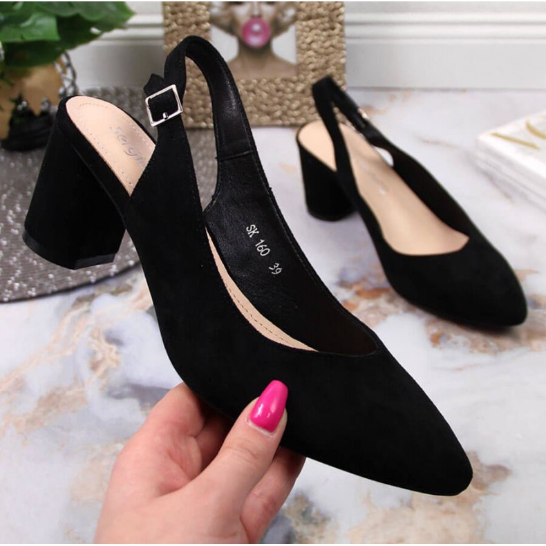 Pumps auf dem Pfosten von Sergio Leone in SK362 schwarz 1