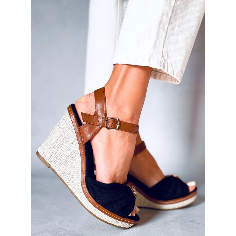 Leyla Schwarze Keilsandalen braun 1