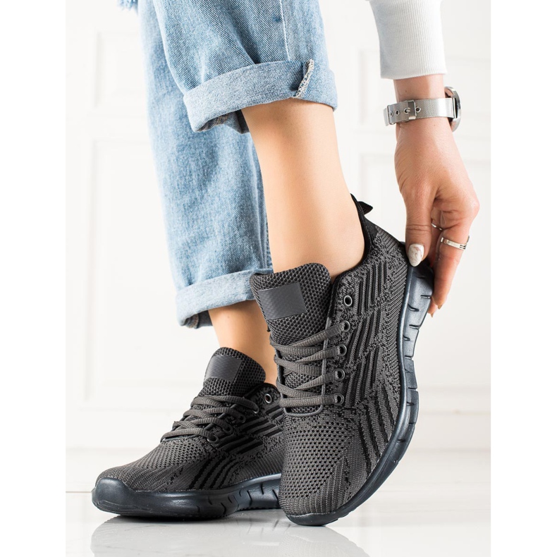 Bona Durchbrochene Sportschuhe schwarz 2