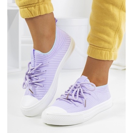 Lila Damenturnschuhe von Medina violett 2