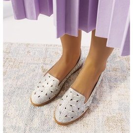 Amandas graue durchbrochene Ballerinas silber- 1