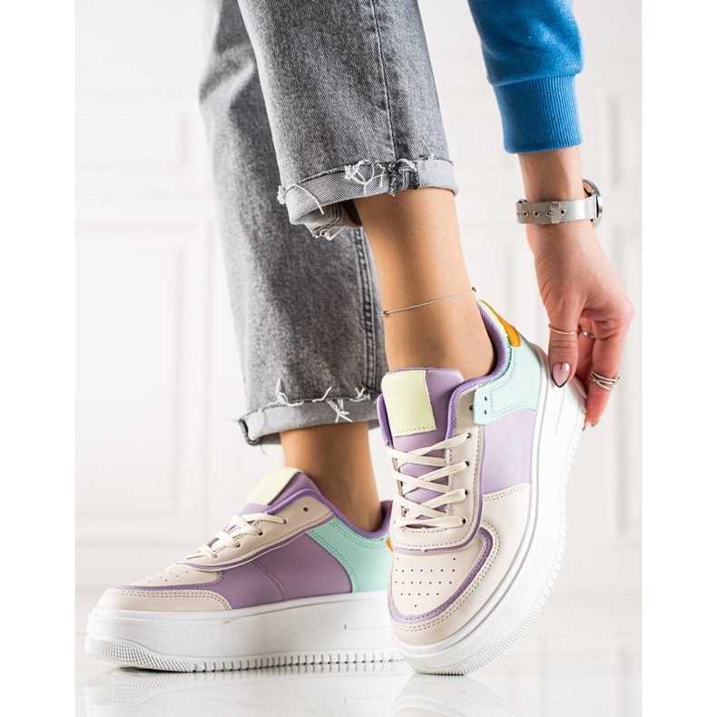 TRENDI Modische Sneakers auf breiter Plattform beige mehrfarbig 1