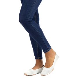 Durchbrochene weiße Ballerinas aus Leder Filippo DP3681 / 22 WH mehrfarbig 1