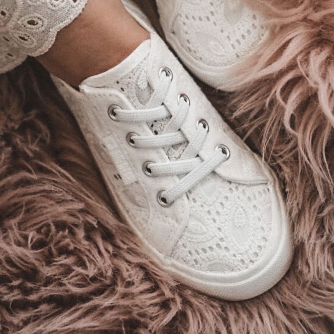 Durchbrochene Turnschuhe Big Star JJ374134 Weiß 6