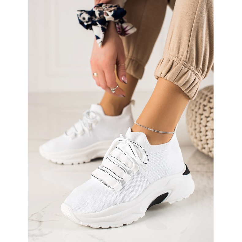 Camo Bequeme Sportschuhe auf der Plattform weiß 1