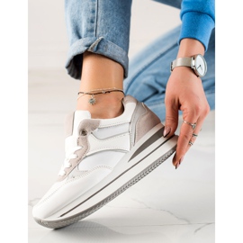 TRENDI Grey Sneaks auf der Plattform weiß grau 1