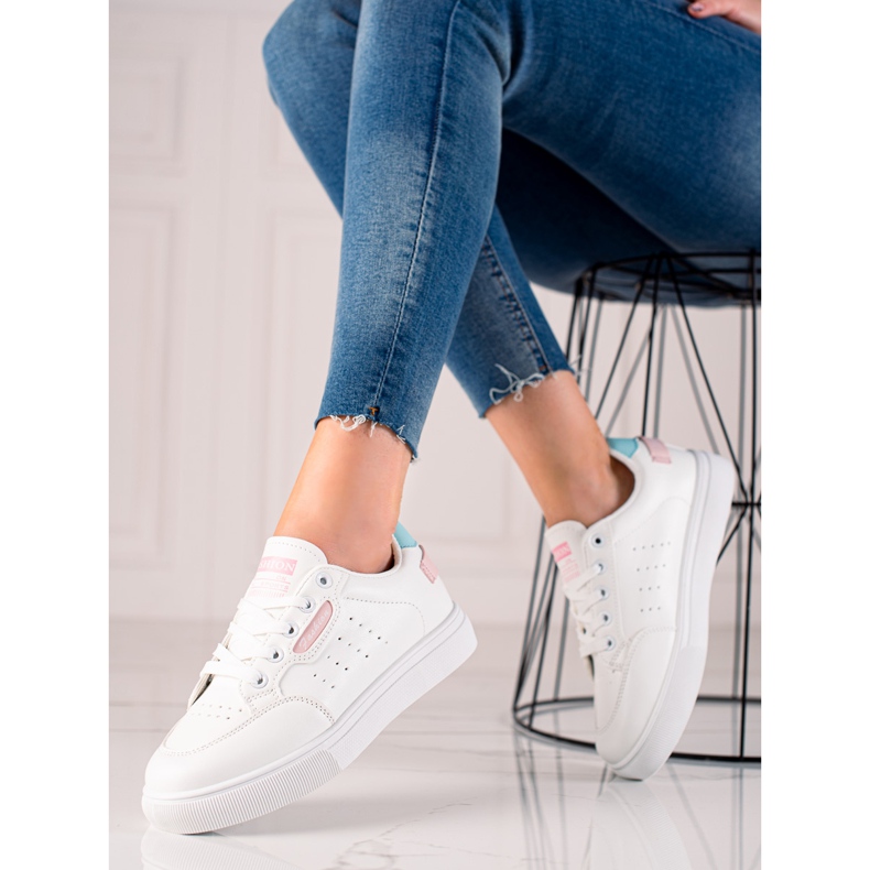 TRENDI Sportschuhe aus Öko-Leder weiß 1