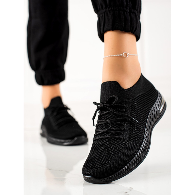 TRENDI Leichte Sportschuhe schwarz 2