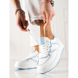 Bestelle Modische Turnschuhe weiß 1