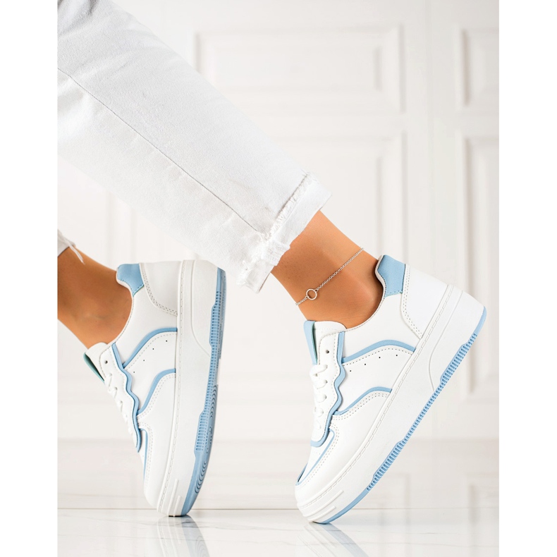 Bestelle Modische Turnschuhe weiß 2