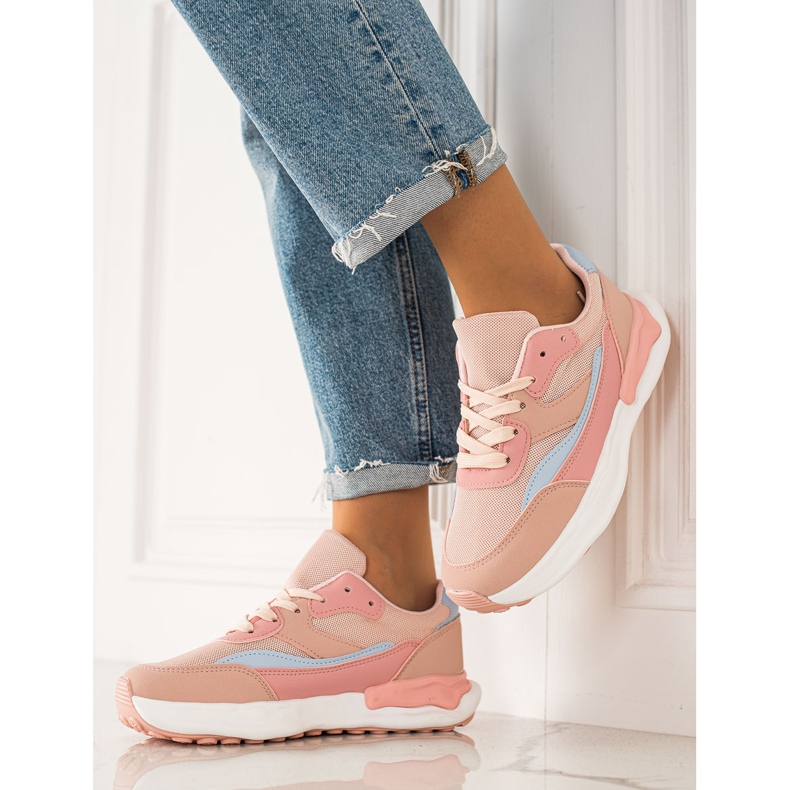 TRENDI Bequeme rosa Turnschuhe 1
