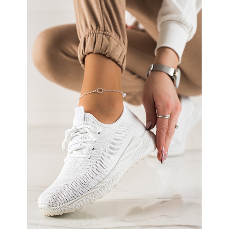 TRENDI Lässige Sportschuhe weiß 2
