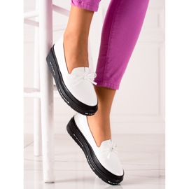 Leichte Loafer auf der VINCEZA-Plattform weiß 2