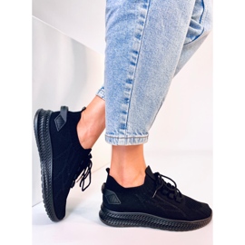 Zewa Schwarze Socken Sportschuhe 1