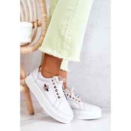 FILIPCZYK Sportschuhe aus Leder auf einer weißen Bellisia-Plattform 1