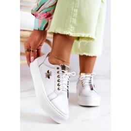 FILIPCZYK Sportschuhe aus Leder auf einer weißen Bellisia-Plattform 2