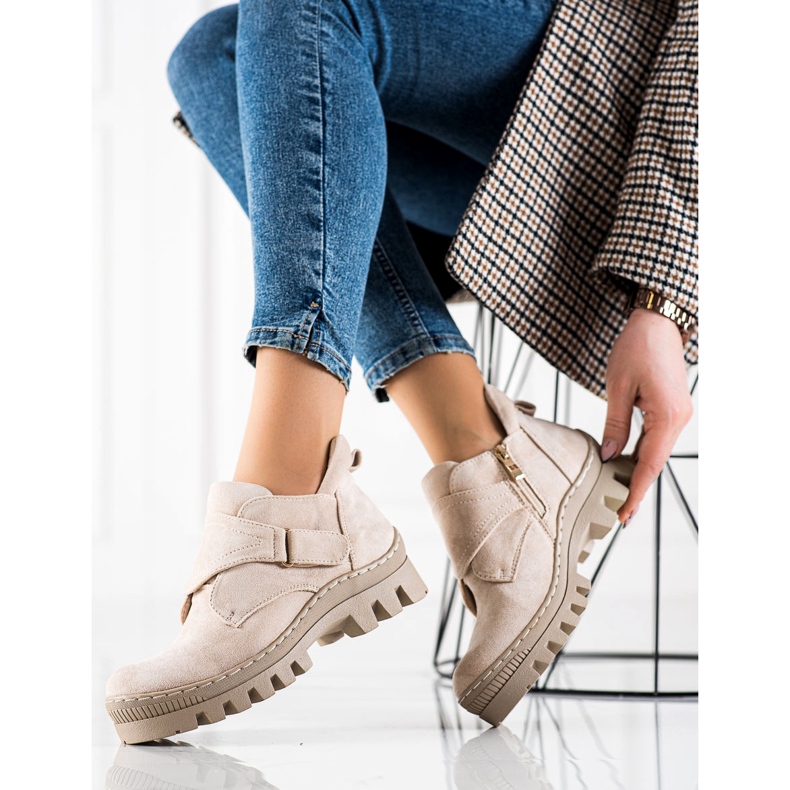 S. BARSKI S.BARSKI Stiefel mit Klettverschluss beige 1