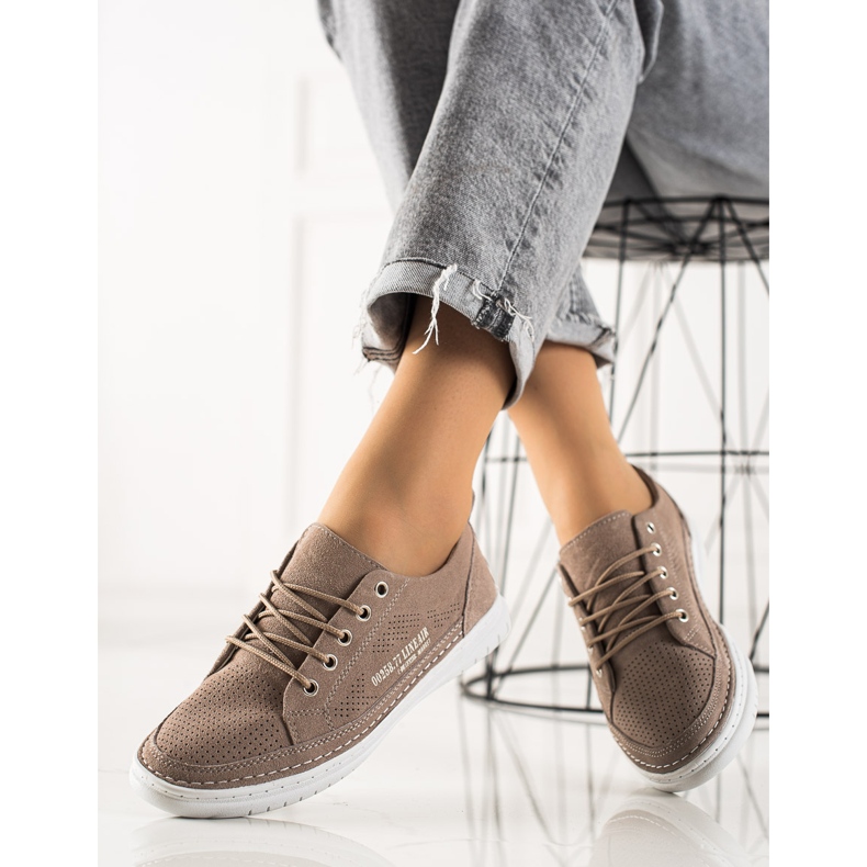 Evento Braune Lederturnschuhe 1